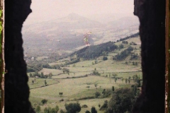 France, Les Grottes de Jonas : Vue sur la Vallée