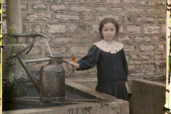 France, St Gengoux Le National, Angèle Nectoux, 12 ans