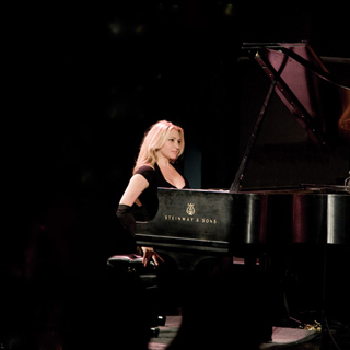 Eliane Elias | Ellas Crean