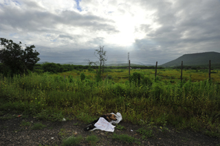 Fernando Brito. Tus pasos se perdieron con el paisaje | Photoespaña 2013 | Photoespaña 2013