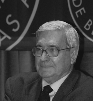 Medalla de Oro a Antonio Bonet Correa