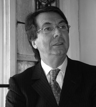 Medalla de oro del CBA a Gérard Mortier