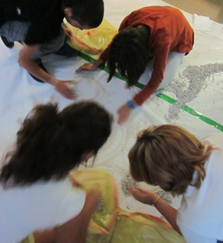 Veraneando con arte | ¿Una cebra en el salón? ¿Qué hacemos con el astronauta? Un juego de rol para la creatividad 9 - 12 años