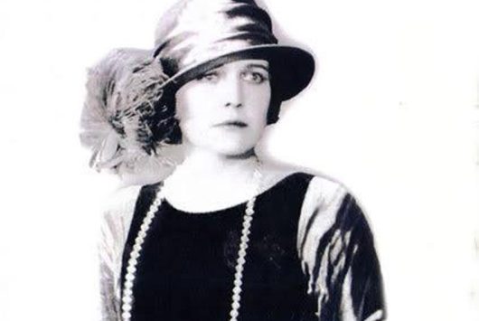 Cartel de la película Una mujer de París