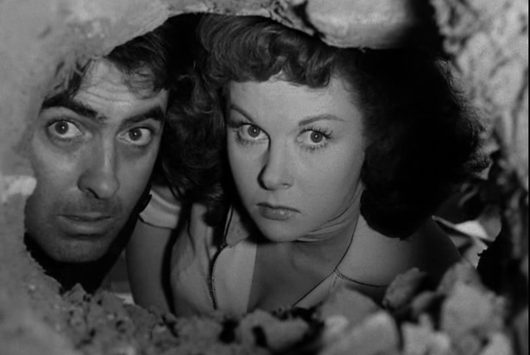 Fotograma de la película El correo del infierno (Rawhide)